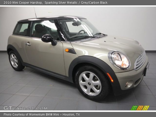 2010 Mini Cooper Hardtop in Sparkling Silver Metallic