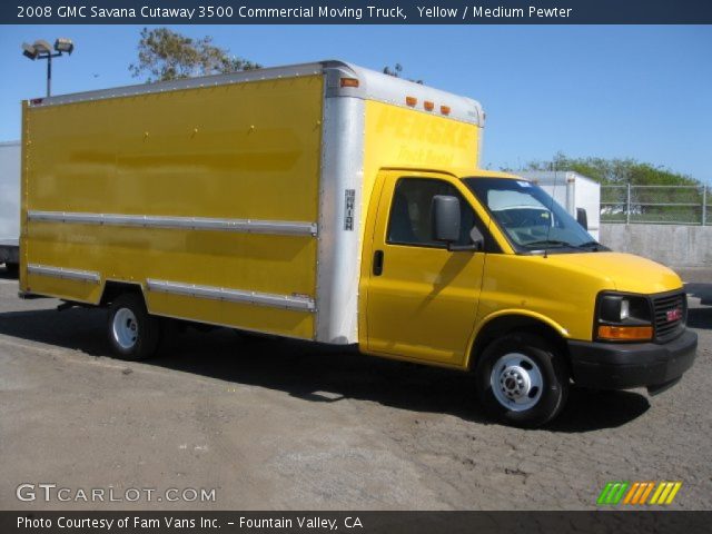 2008 GMC Savana Cutaway 3500 Commercial Moving Truck in Yellow