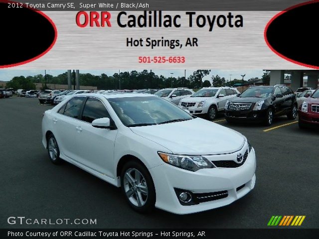 2012 Toyota Camry SE in Super White