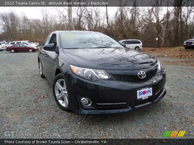 2012 Toyota Camry SE in Attitude Black Metallic