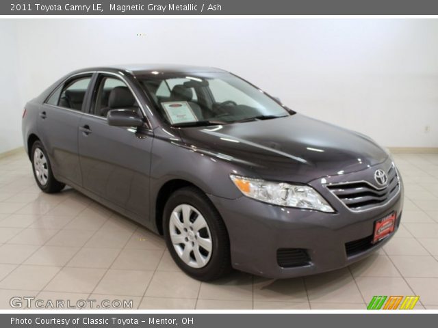2011 Toyota Camry LE in Magnetic Gray Metallic