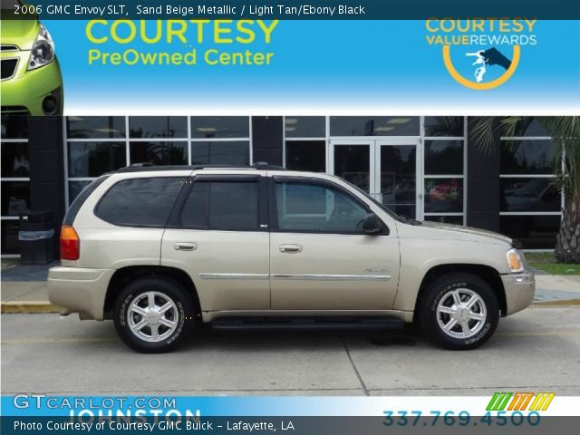 2006 GMC Envoy SLT in Sand Beige Metallic