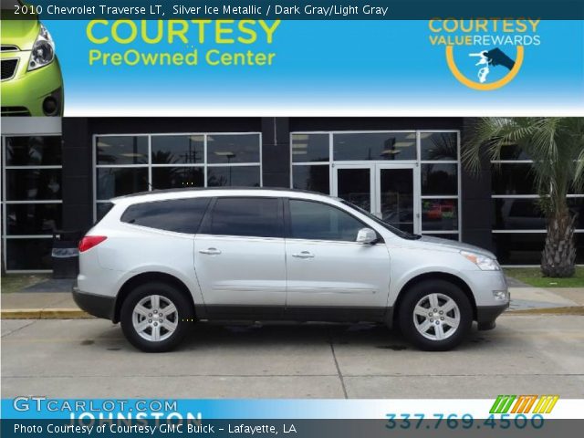 2010 Chevrolet Traverse LT in Silver Ice Metallic