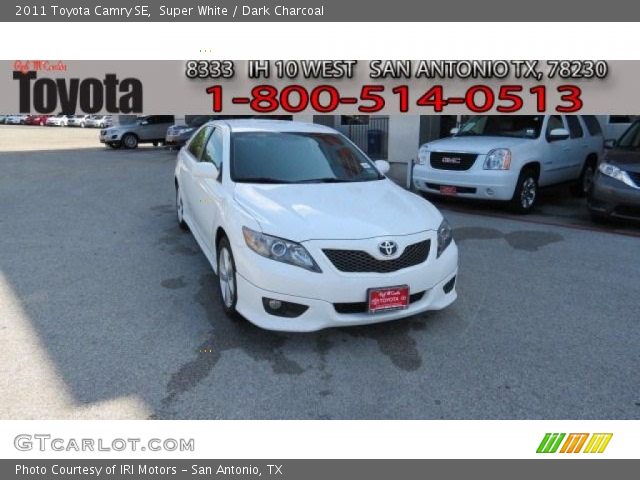 2011 Toyota Camry SE in Super White