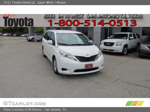 2011 Toyota Sienna LE in Super White