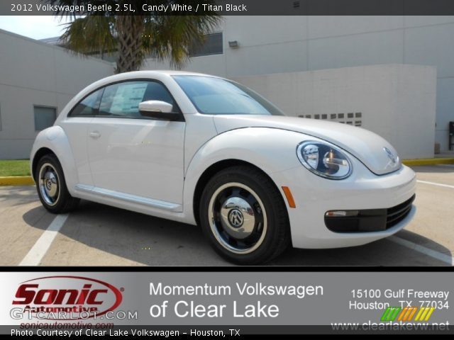 2012 Volkswagen Beetle 2.5L in Candy White