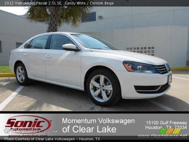 2012 Volkswagen Passat 2.5L SE in Candy White