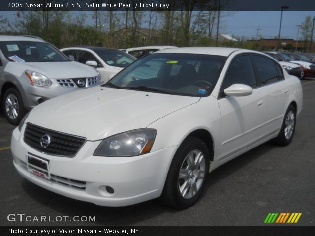 2005 Nissan altima white smoke #6