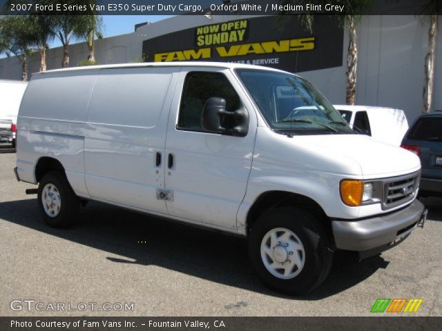 2007 Ford E Series Van E350 Super Duty Cargo in Oxford White