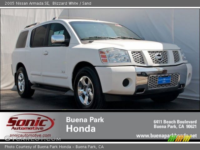 2005 Nissan Armada SE in Blizzard White
