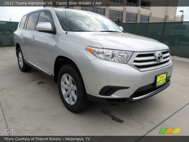 2012 Toyota Highlander V6 in Classic Silver Metallic