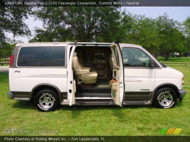 1999 GMC Savana Van G1500 Passenger Conversion in Summit White