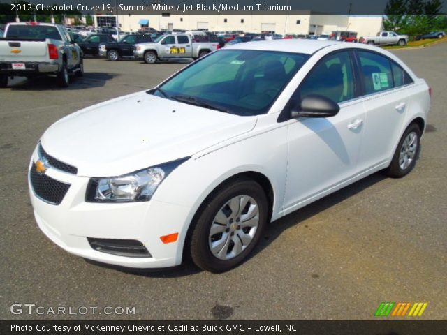 2012 Chevrolet Cruze LS in Summit White