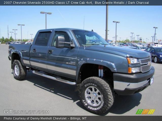 2007 Chevrolet Silverado 2500HD Classic LT Crew Cab 4x4 in Blue Granite Metallic