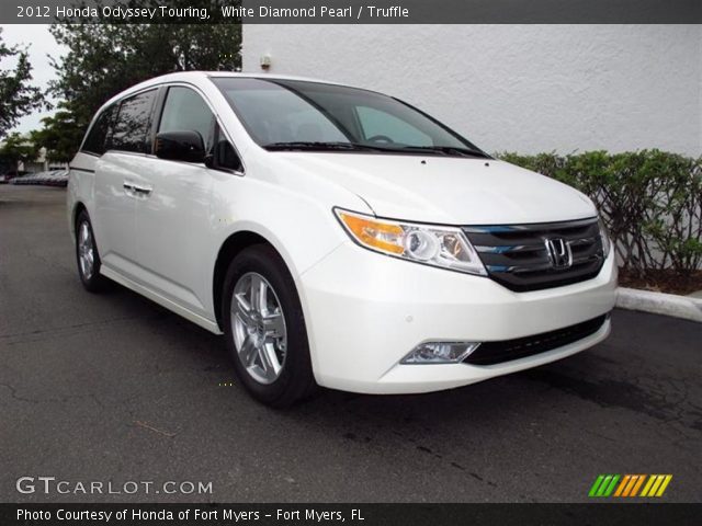 2012 Honda Odyssey Touring in White Diamond Pearl
