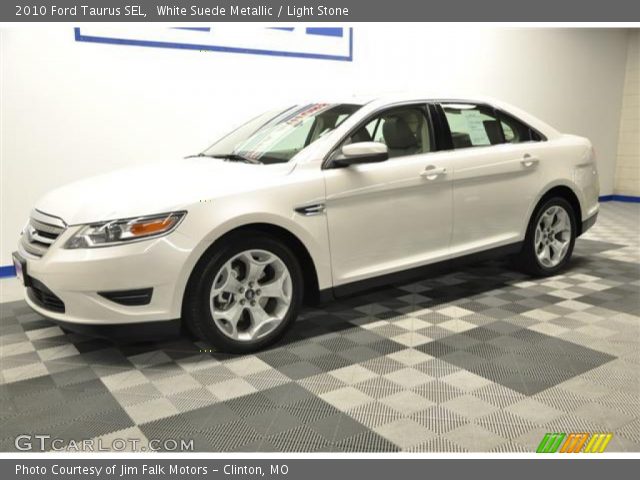 2010 Ford Taurus SEL in White Suede Metallic