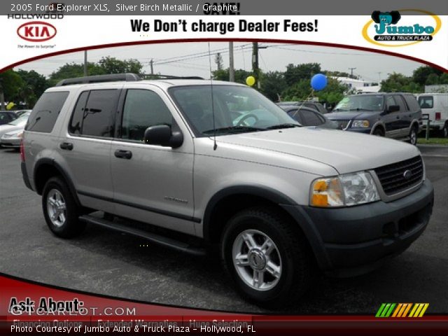 2005 Ford Explorer XLS in Silver Birch Metallic