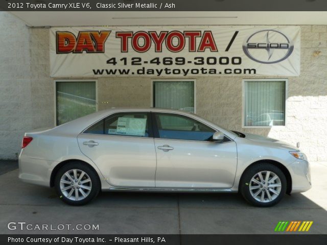 2012 Toyota Camry XLE V6 in Classic Silver Metallic