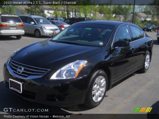2010 Nissan Altima 2.5 S in Super Black