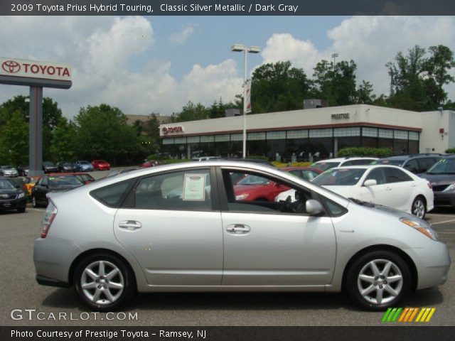 2009 Toyota Prius Hybrid Touring in Classic Silver Metallic