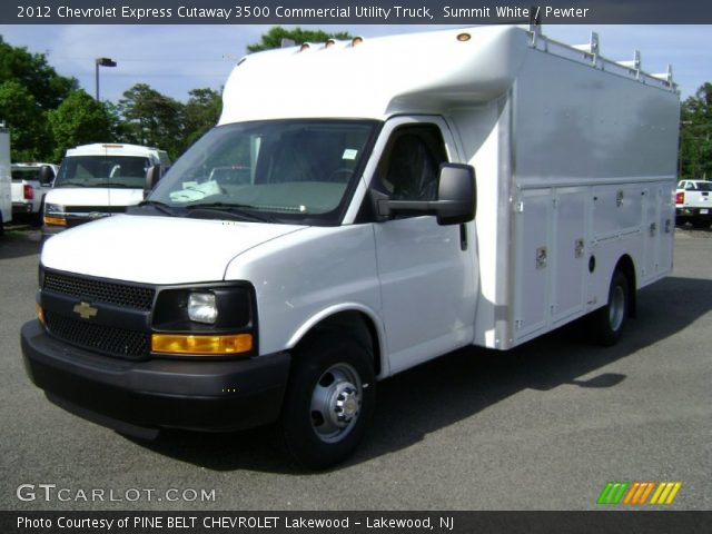 2012 Chevrolet Express Cutaway 3500 Commercial Utility Truck in Summit White