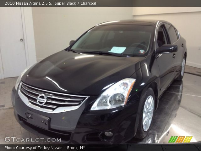 2010 Nissan Altima 2.5 S in Super Black