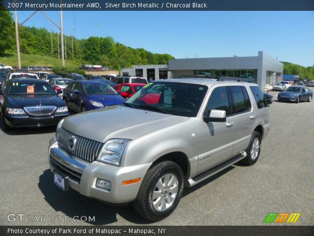 2007 Mercury Mountaineer AWD in Silver Birch Metallic