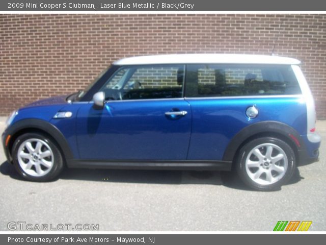 2009 Mini Cooper S Clubman in Laser Blue Metallic