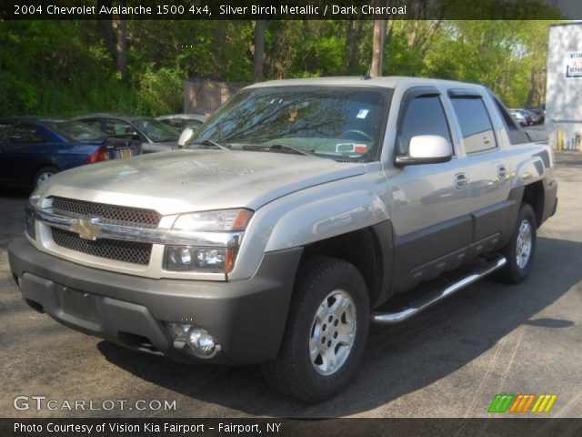 2004 Chevrolet Avalanche 1500 4x4 in Silver Birch Metallic