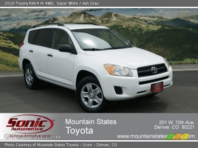 2010 Toyota RAV4 I4 4WD in Super White