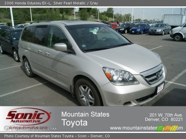 2006 Honda Odyssey EX-L in Silver Pearl Metallic