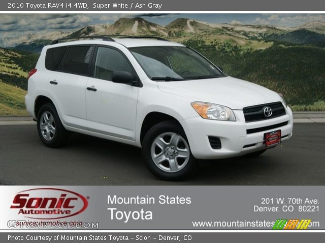 2010 Toyota RAV4 I4 4WD in Super White