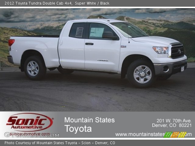 2012 Toyota Tundra Double Cab 4x4 in Super White