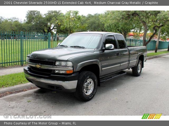 2001 Chevrolet Silverado 2500HD LS Extended Cab 4x4 in Medium Charcoal Gray Metallic