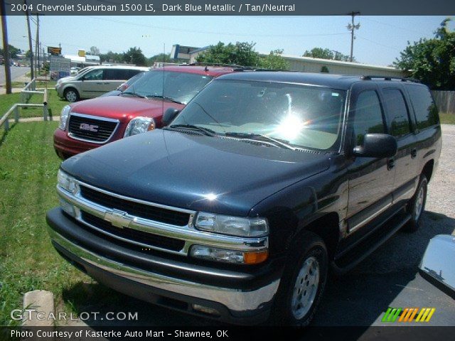 2004 Chevrolet Suburban 1500 LS in Dark Blue Metallic