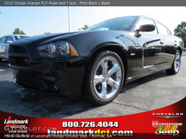 2012 Dodge Charger R/T Road and Track in Pitch Black