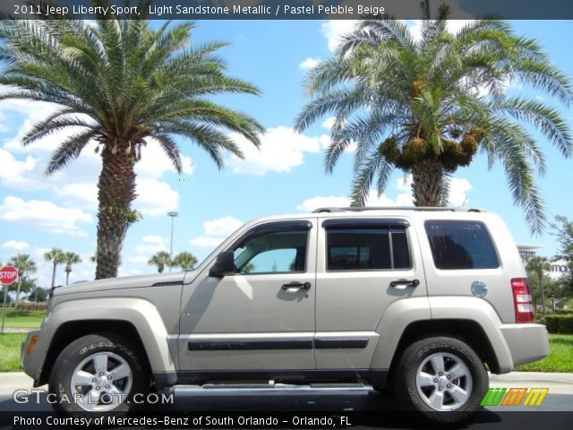 2011 Jeep Liberty Sport in Light Sandstone Metallic