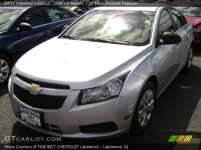 2012 Chevrolet Cruze LS in Silver Ice Metallic