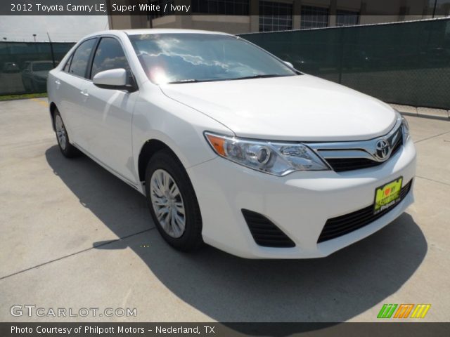 2012 Toyota Camry LE in Super White
