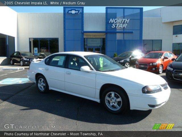 2005 Chevrolet Impala LS in White