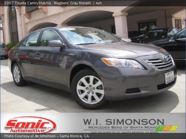 2007 Toyota Camry Hybrid in Magnetic Gray Metallic