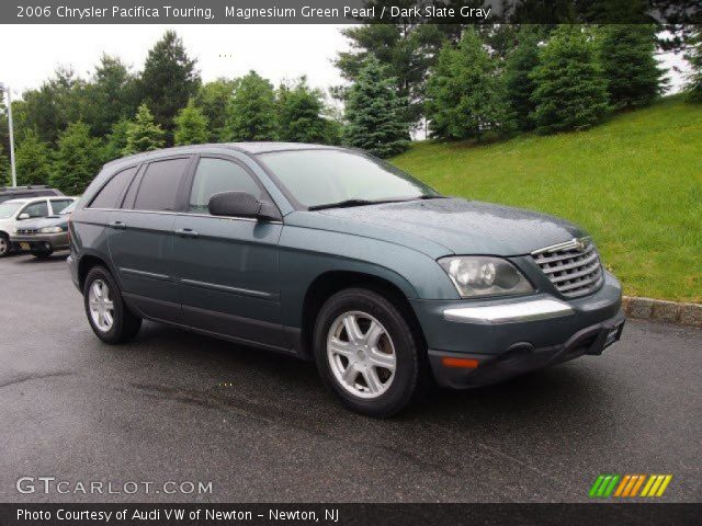 2006 Chrysler Pacifica Touring in Magnesium Green Pearl