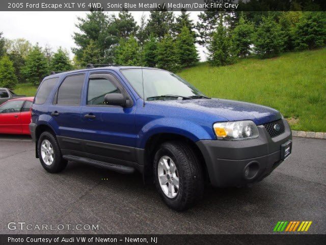 2005 Ford Escape XLT V6 4WD in Sonic Blue Metallic