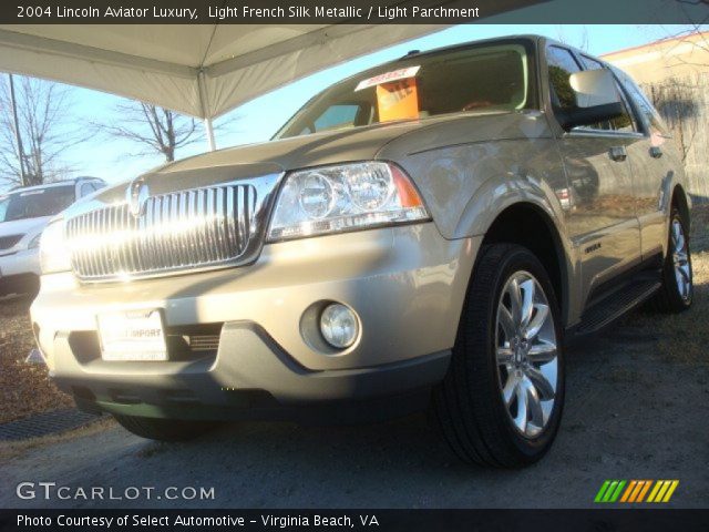 2004 Lincoln Aviator Luxury in Light French Silk Metallic