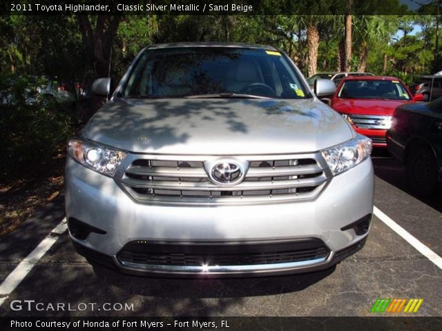 2011 Toyota Highlander  in Classic Silver Metallic