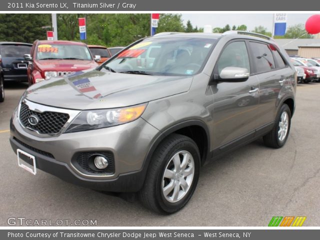 2011 Kia Sorento LX in Titanium Silver