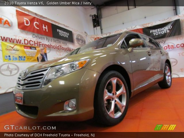 2010 Toyota Venza V6 in Golden Umber Mica