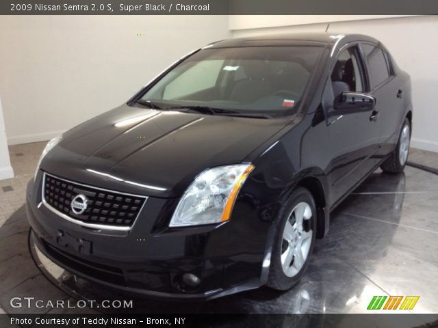 2009 Nissan Sentra 2.0 S in Super Black