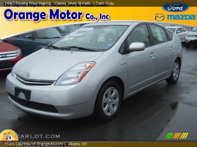 2007 Toyota Prius Hybrid in Classic Silver Metallic