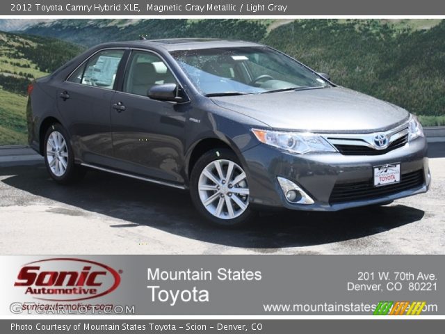 2012 Toyota Camry Hybrid XLE in Magnetic Gray Metallic